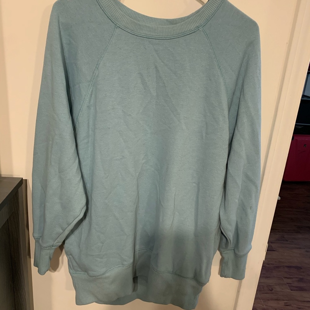 Aerie Crew Women’s Sweatshirt with pockets size M